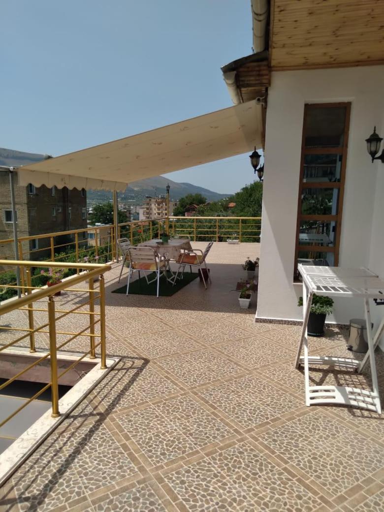 Sara Guesthouse Berat Kültér fotó