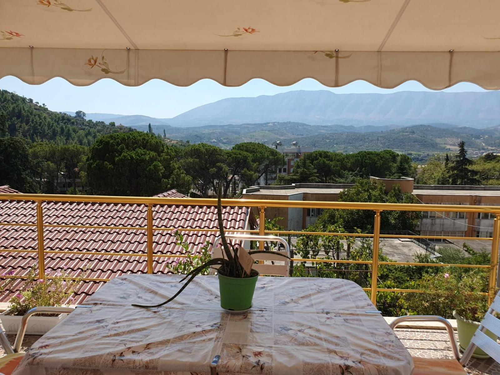 Sara Guesthouse Berat Kültér fotó
