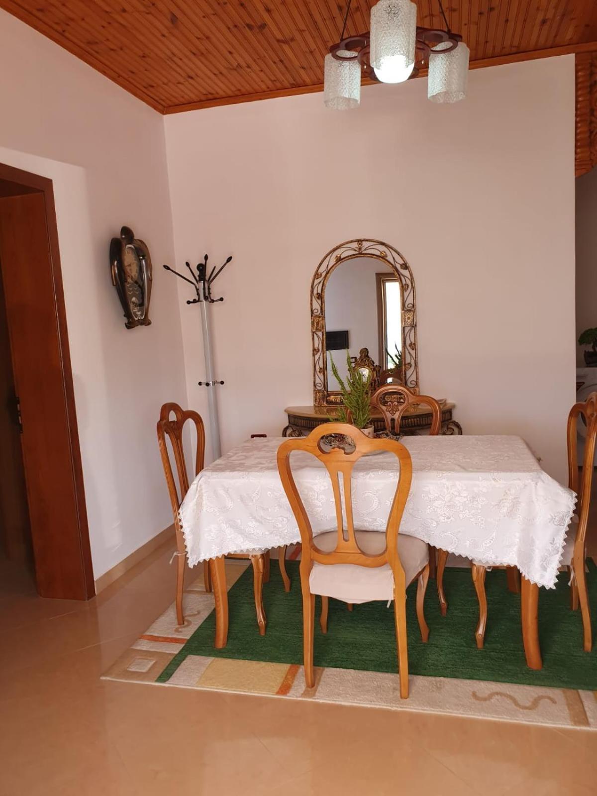 Sara Guesthouse Berat Kültér fotó